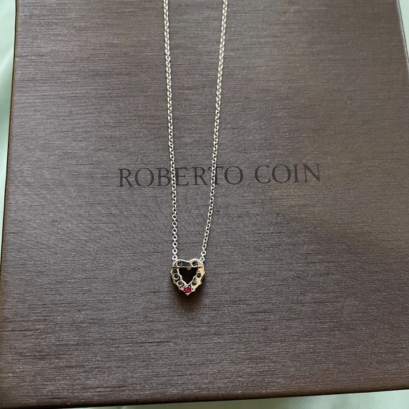 ✨New Roberto Coin Heart Pendant With Diamonds - Picture 2 of 5